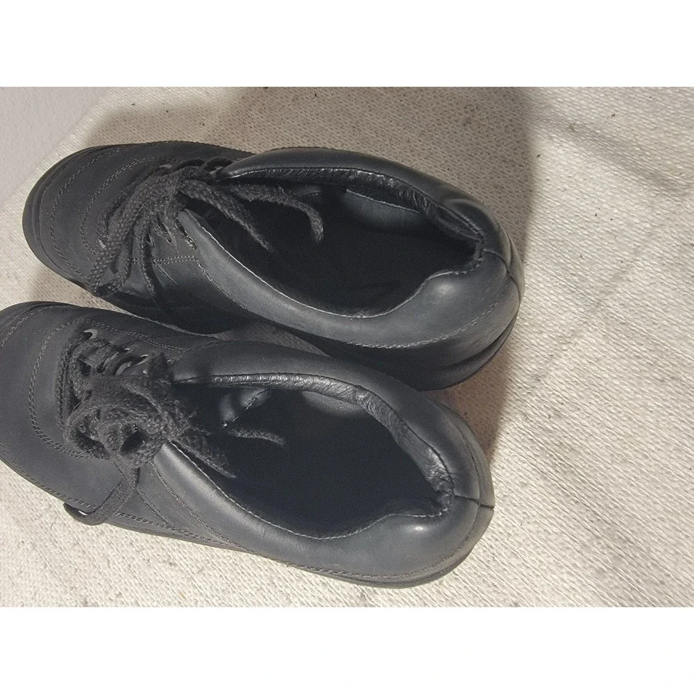 Keen Austin Shoes Men's US 9 Black Leather Oxford Hiking Hybrid Low Top Sneaker